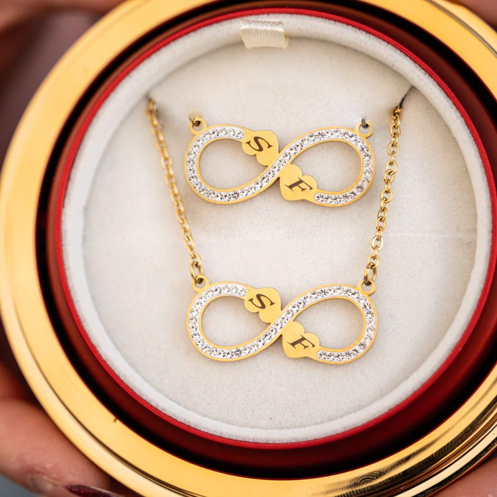 Collana Cuori Infinito Cuori Con Incisione Personalizzata - Image 7