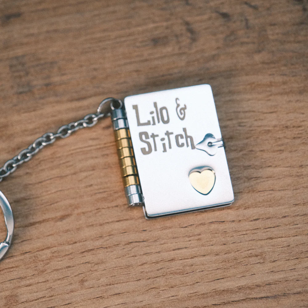 Portachiavi/Collana Book ~ Frase Lilo & Stitch (Ohana significa Famiglia...) - Image 6