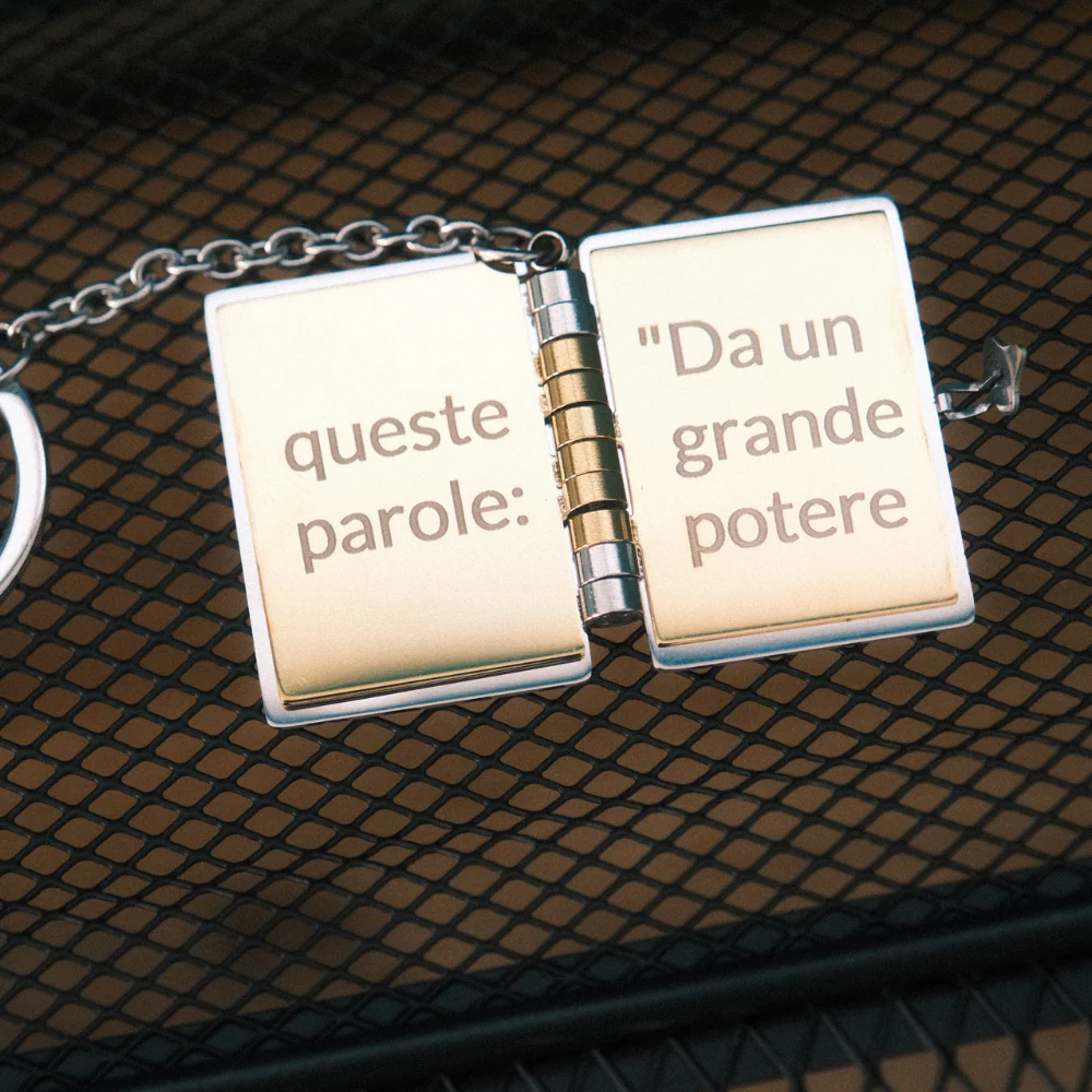 Portachiavi/Collana Book ~ Frase Spider Man - Image 4